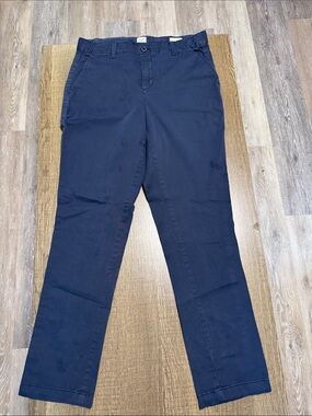 GAP Women's Straight Leg Jeans in Navy Blue